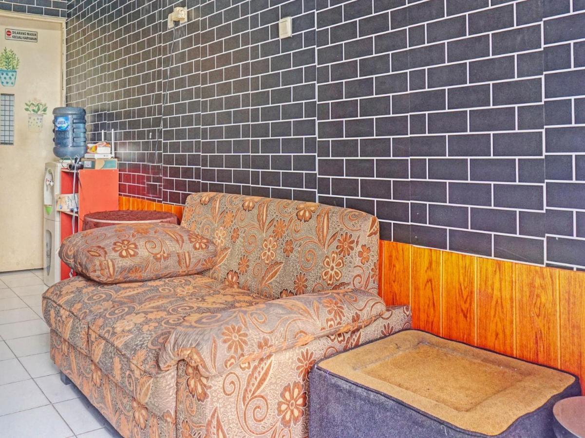 Hôtel Oyo 91420 S&A Collection à Jakarta Extérieur photo